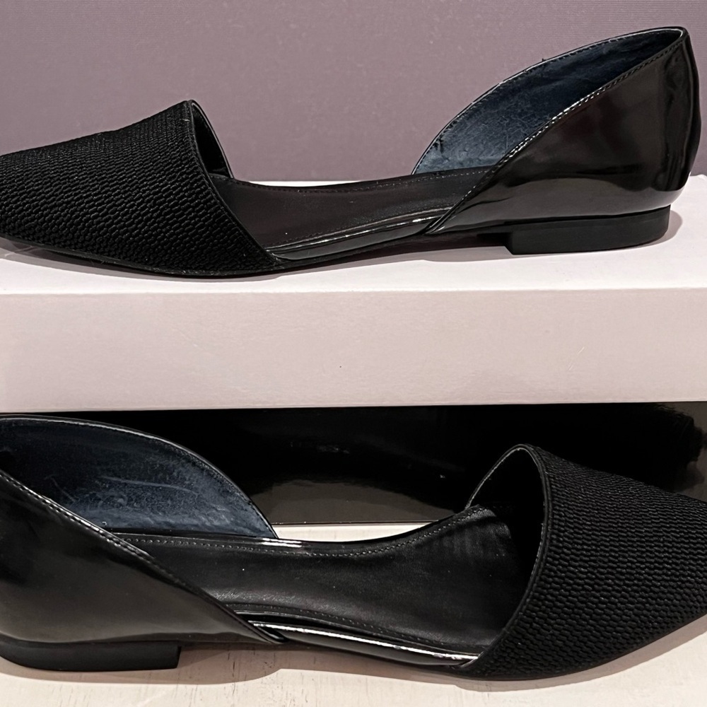 Alfani Black Flats with Pointed Toe and Cut-Out Sides - Picture 3 of 9